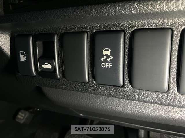 Nissan TEANA 2013-02 7729828-18