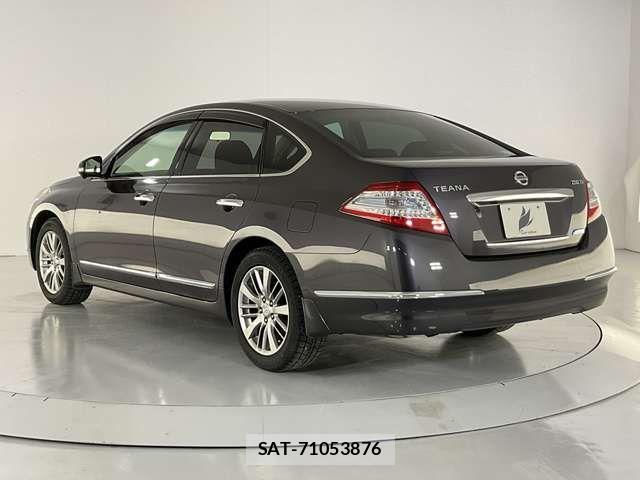 Nissan TEANA 2013-02 7729828-3
