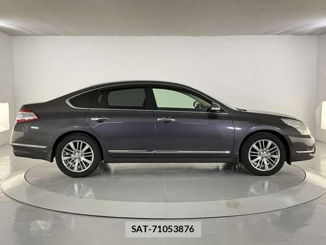 Nissan TEANA 2013-02 7729828-6