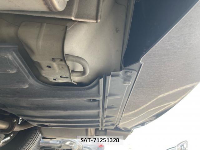 Nissan TEANA 2014-07 7729826-11