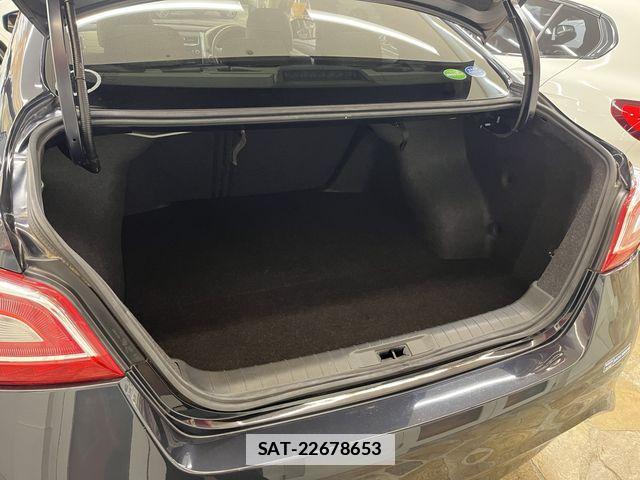 Nissan TEANA 2019-01 7789861-5