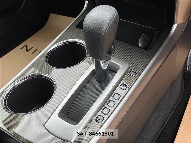 Nissan TEANA 2017-06 7903519-9