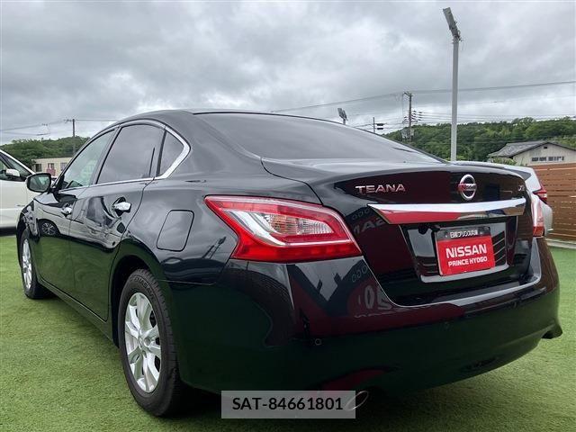 Nissan TEANA 2017-06 7903519-16