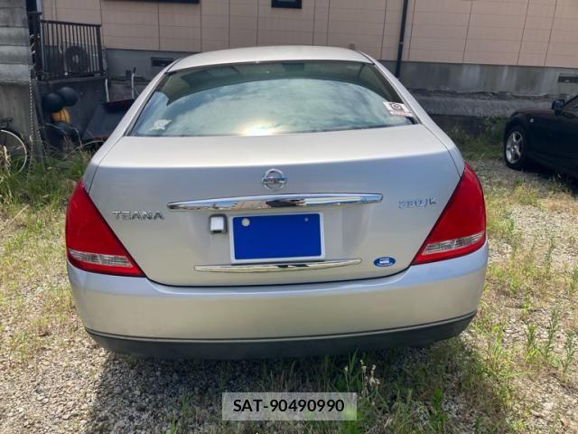 Nissan TEANA 2003-09 7964127-4