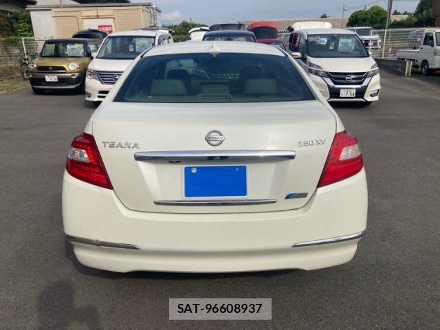 Nissan TEANA 2009-09 8038755-3