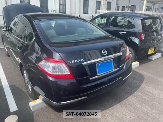Nissan TEANA 2013-08 8132692-7
