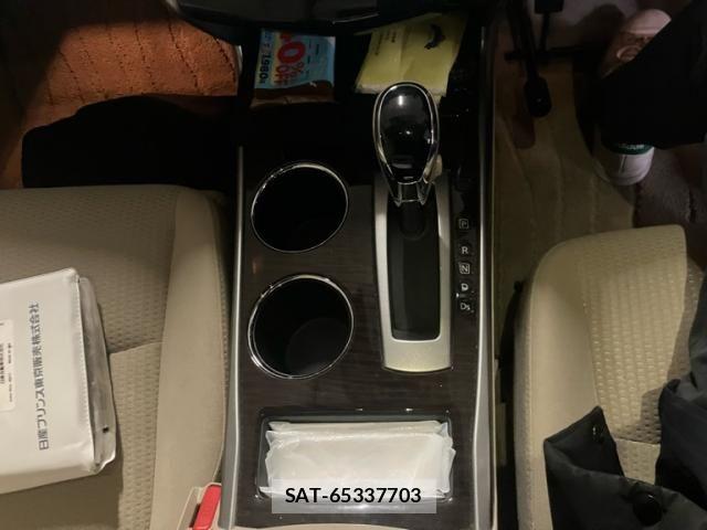 Nissan TEANA 2015-09 8132693-20