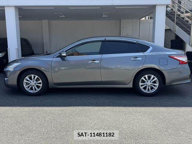 Nissan TEANA 2015-08 8210679-18