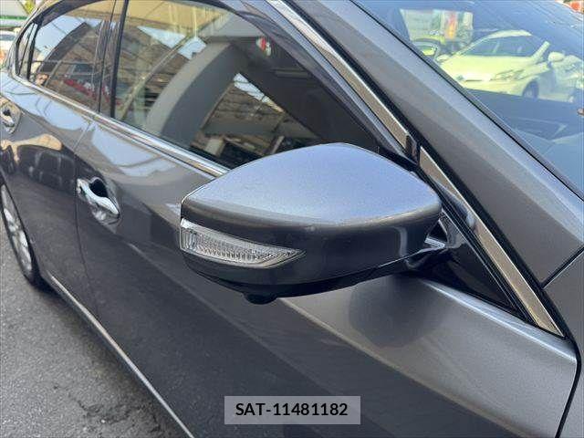 Nissan TEANA 2015-08 8210679-21