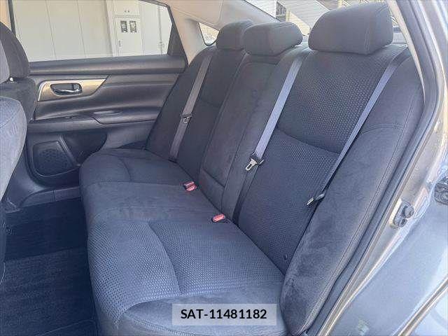Nissan TEANA 2015-08 8210679-28