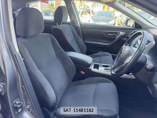 Nissan TEANA 2015-08 8210679-6
