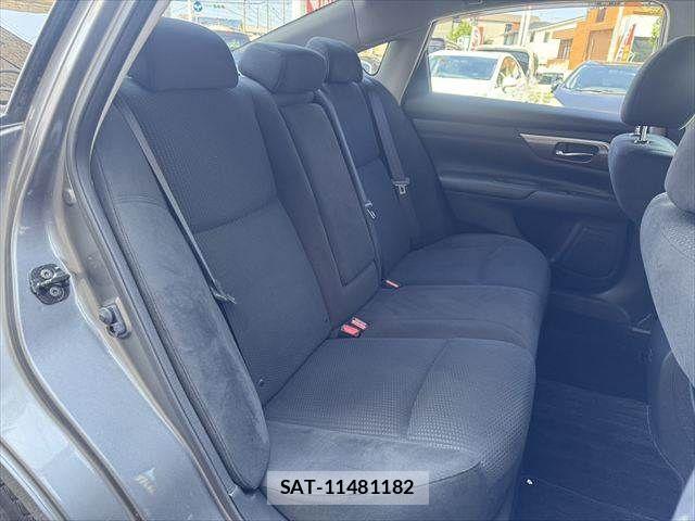 Nissan TEANA 2015-08 8210679-7