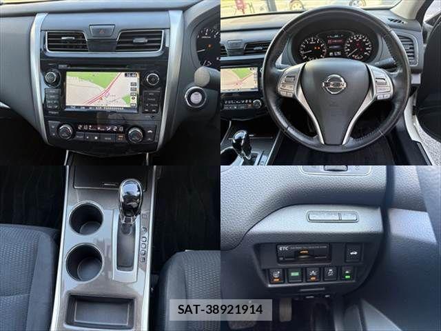 Nissan TEANA 2017-02 8210677-4