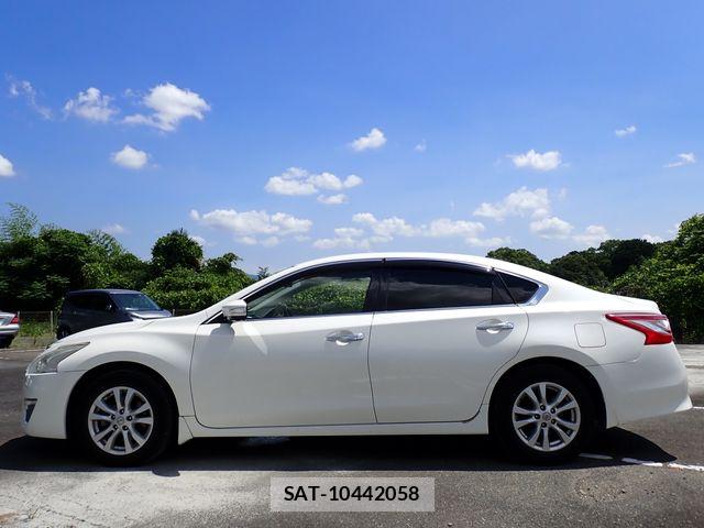 Nissan TEANA 2016-01 8210678-5