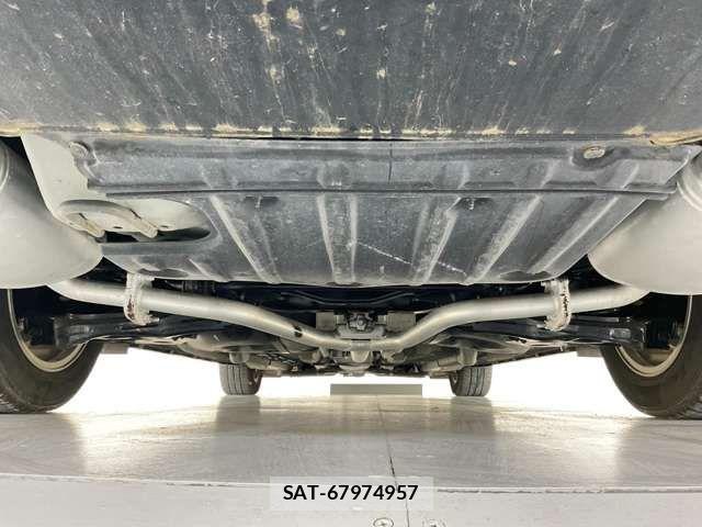 Nissan TEANA 2016-09 8246944-9