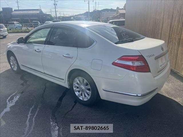 Nissan TEANA 2010-03 8246946-16