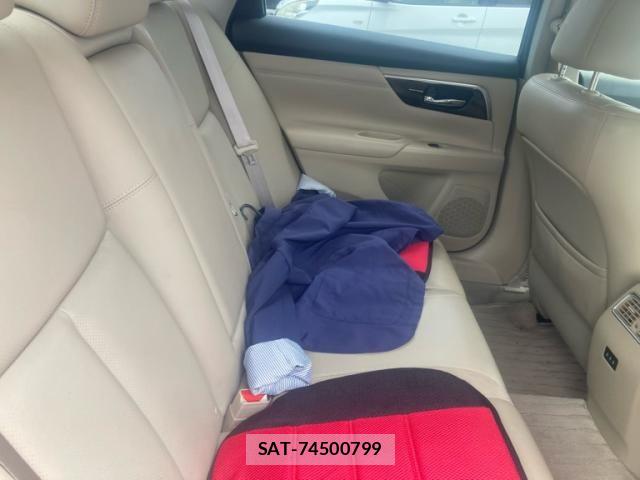 Nissan TEANA 2014-02 8338215-9