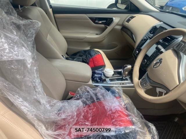 Nissan TEANA 2014-02 8338215-14