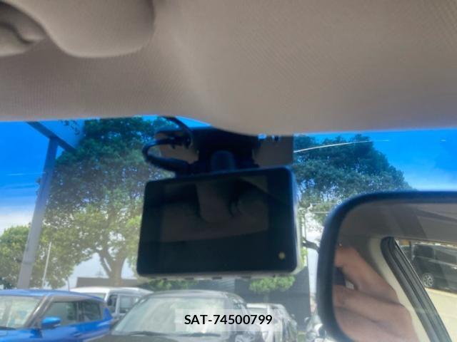 Nissan TEANA 2014-02 8338215-24