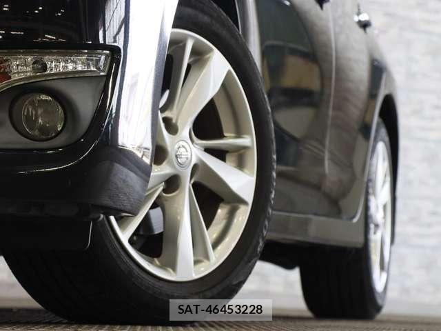 Nissan TEANA 2017-02 8338211-12