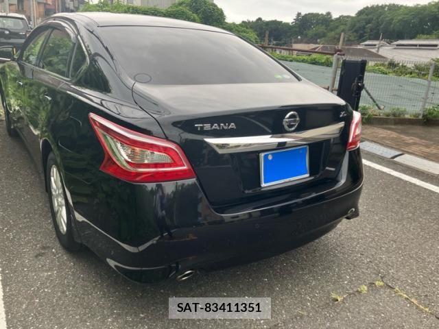 Nissan TEANA 2015-09 8338216-5
