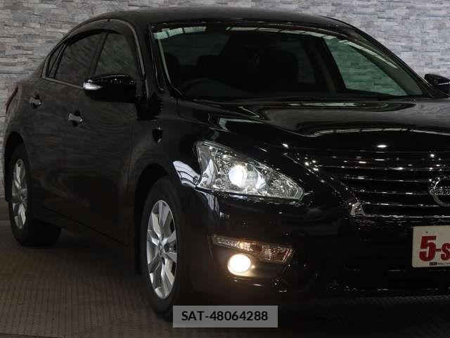 Nissan TEANA 2017-06 8338212-14