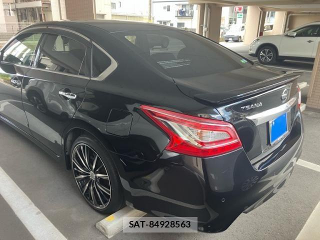 Nissan TEANA 2016-01 8355783-1