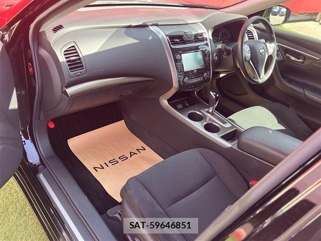 Nissan TEANA 2017-09 8369418-12
