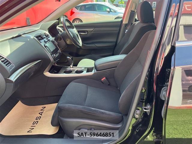 Nissan TEANA 2017-09 8369418-13