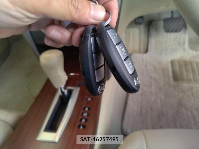 Nissan TEANA 2013-07 8369421-19