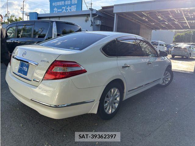 Nissan TEANA 2011-07 8369422-2