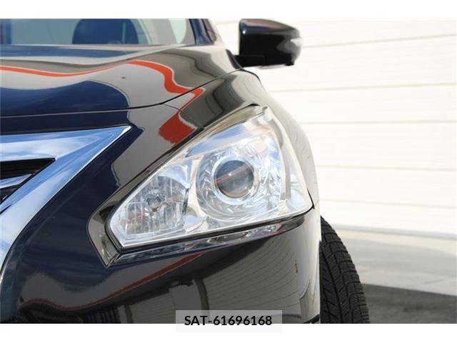 Nissan TEANA 2017-06 8369417-9