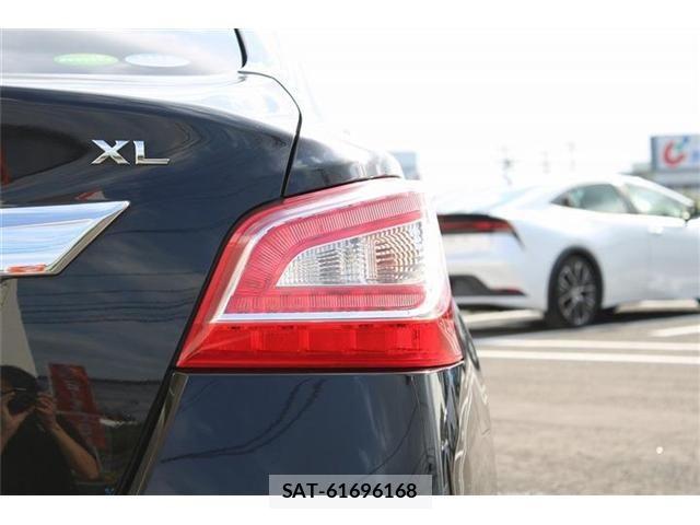 Nissan TEANA 2017-06 8369417-13