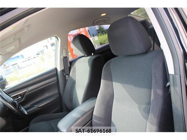 Nissan TEANA 2017-06 8369417-27