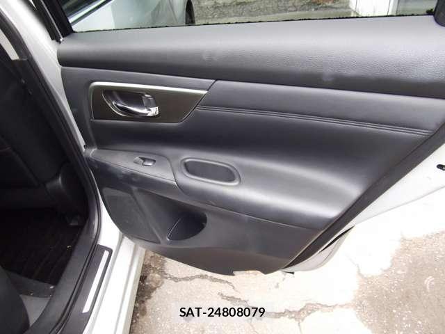 Nissan TEANA 2015-07 8369419-28