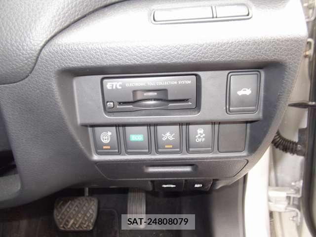 Nissan TEANA 2015-07 8369419-4