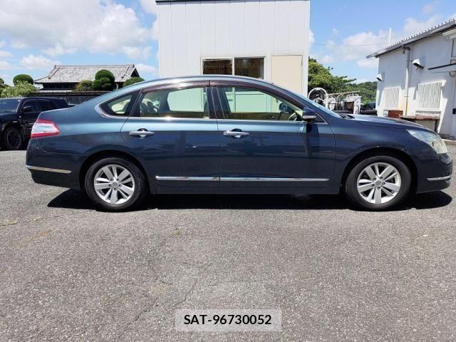 Nissan TEANA 2013-01 8369420-10