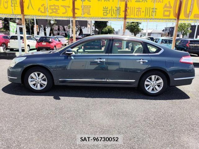 Nissan TEANA 2013-01 8369420-11