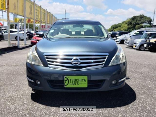 Nissan TEANA 2013-01 8369420-8