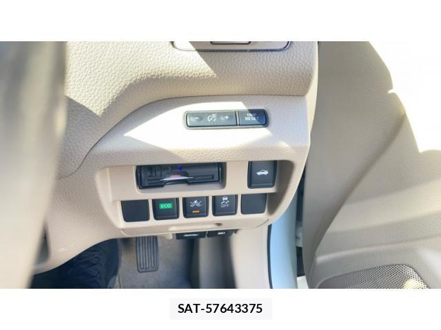 Nissan TEANA 2016-03 8372287-10