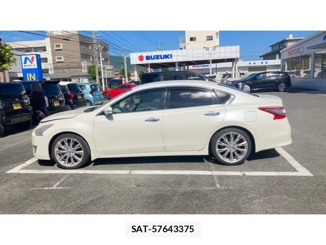 Nissan TEANA 2016-03 8372287-3