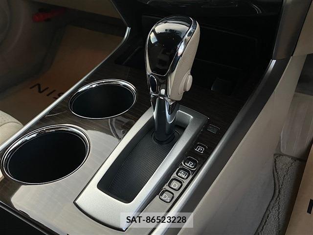 Nissan TEANA 2016-09 8415453-9