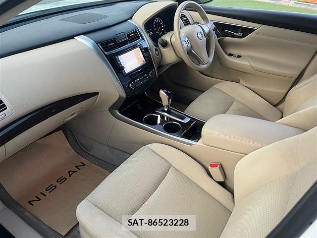 Nissan TEANA 2016-09 8415453-27