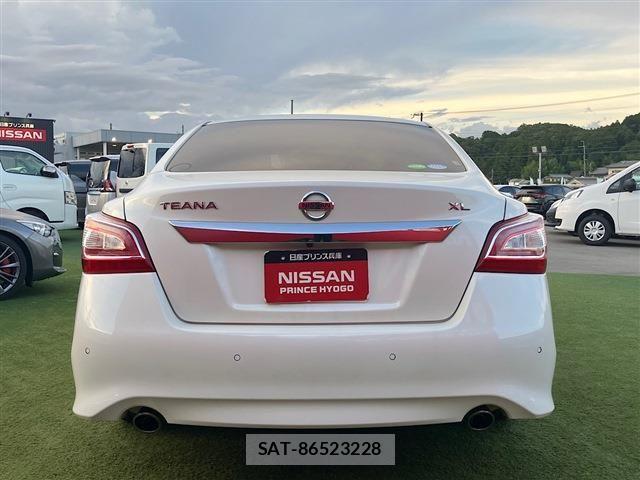 Nissan TEANA 2016-09 8415453-7