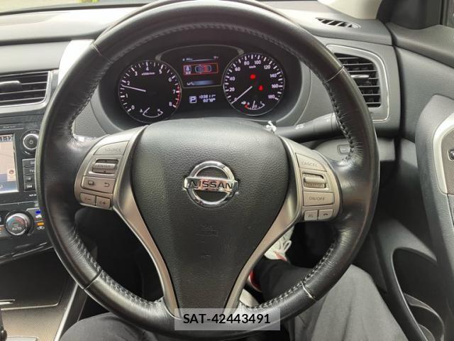 Nissan TEANA 2016-02 8438633-14