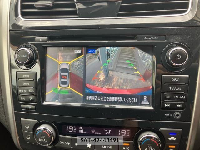 Nissan TEANA 2016-02 8438633-19