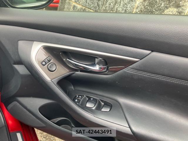 Nissan TEANA 2016-02 8438633-8