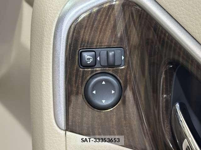 Nissan TEANA 2017-09 8563808-15