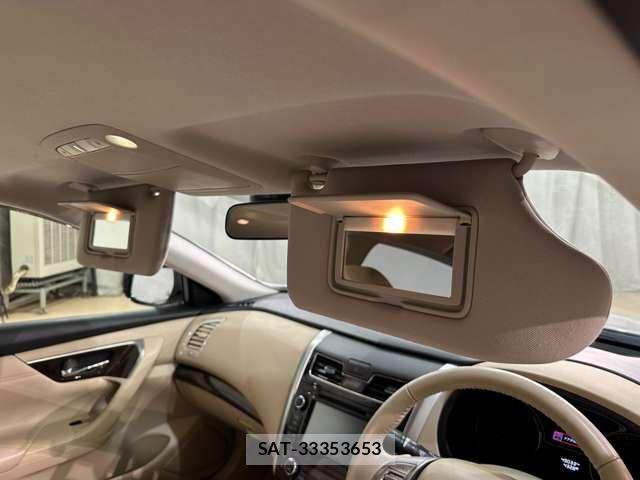 Nissan TEANA 2017-09 8563808-25