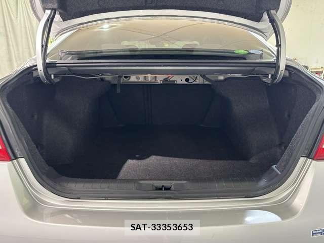 Nissan TEANA 2017-09 8563808-26